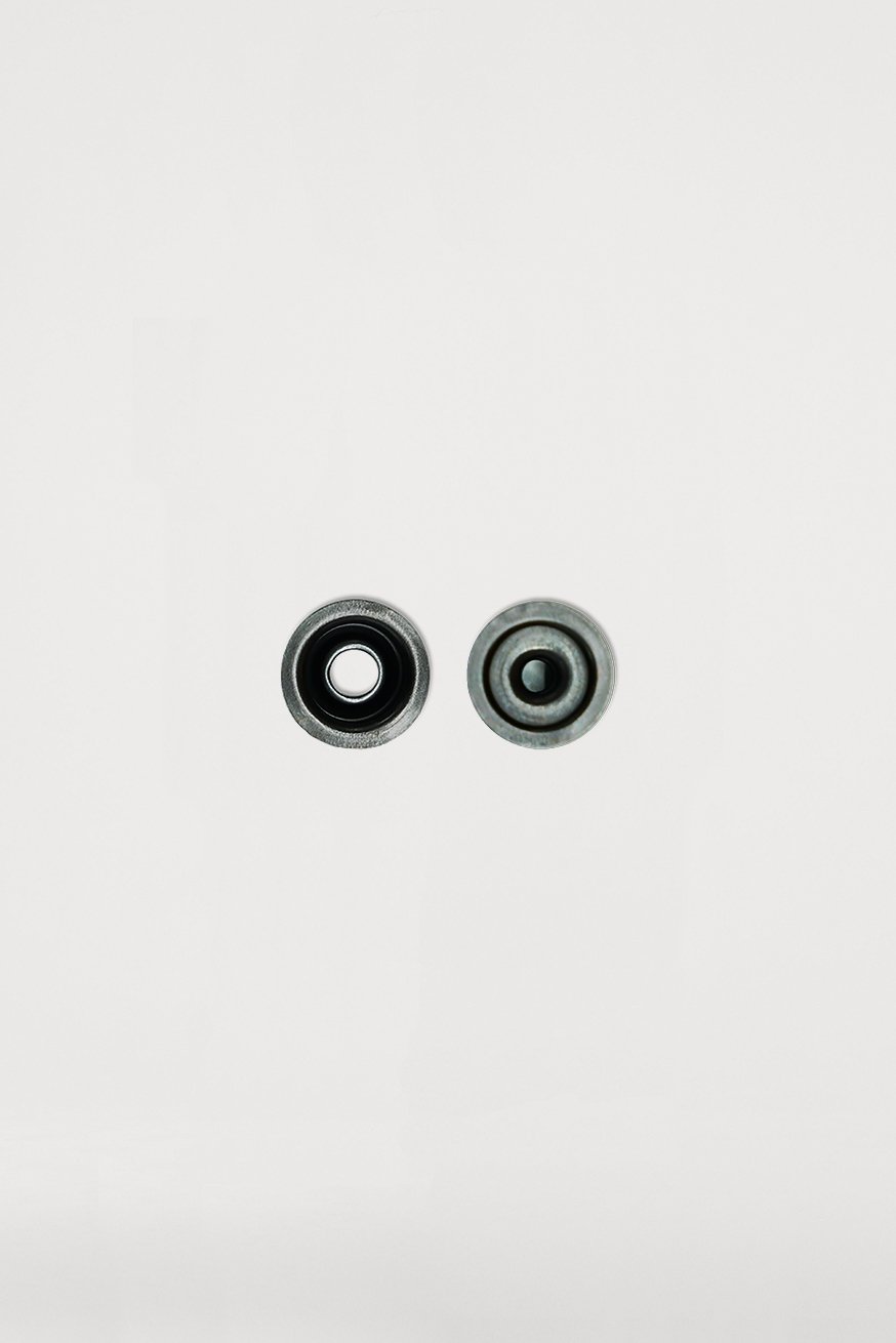 Πιέστε το κουμπί αρσενικό μαύρο (παλιό) - KOKADI