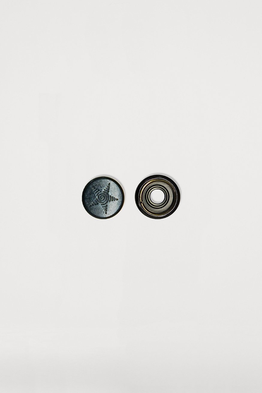 Πατήστε το κουμπί θηλυκό μαύρο (παλιό) - KOKADI